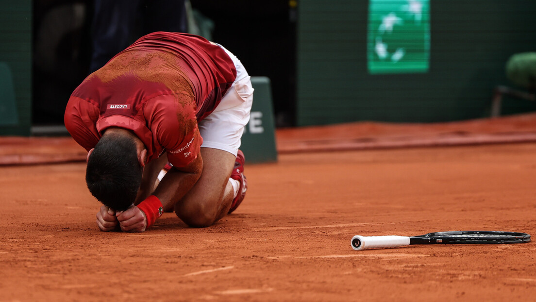 Povreda jača od šampiona, Novak se povukao sa Rolan Garosa
