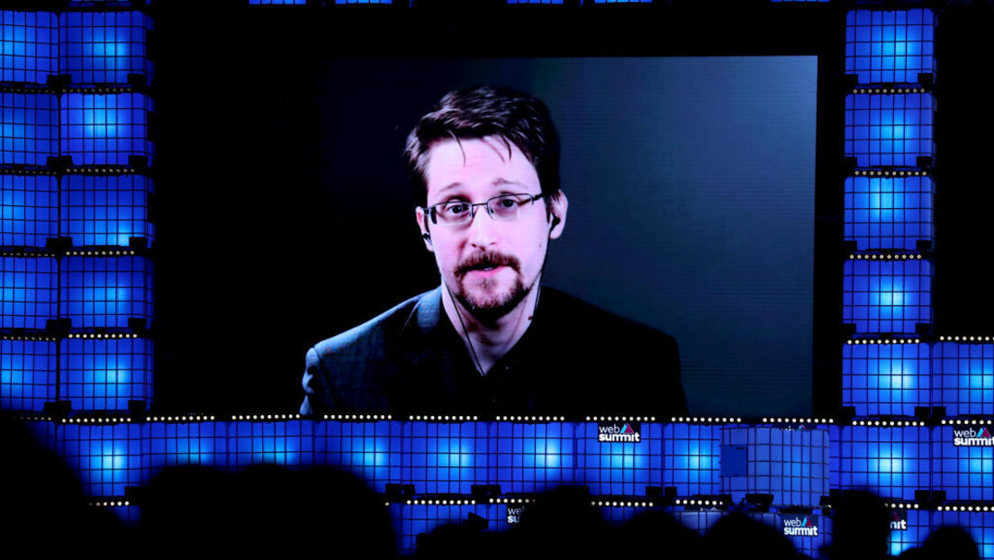 Сноуден упозорава да би покушаји регулације АИ могли да угуше њен потенцијал