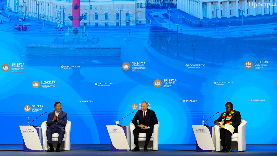 Šta je Vladimir Putin poručio na ekonomskom forumu u Sankt Peterburgu