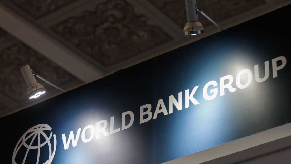 Светска банка подигла прогнозу глобалног економског раста: Србији предвиђа 3,5 одсто