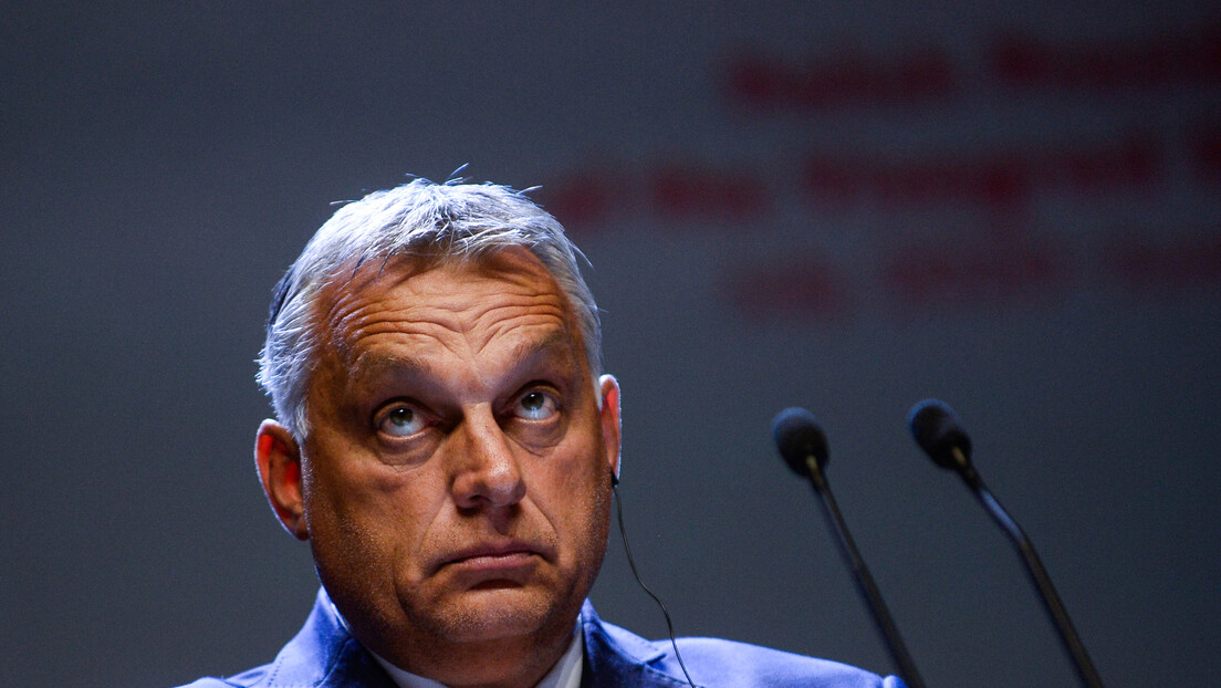 Орбан: ЕУ бирократе раде како им Сорош каже