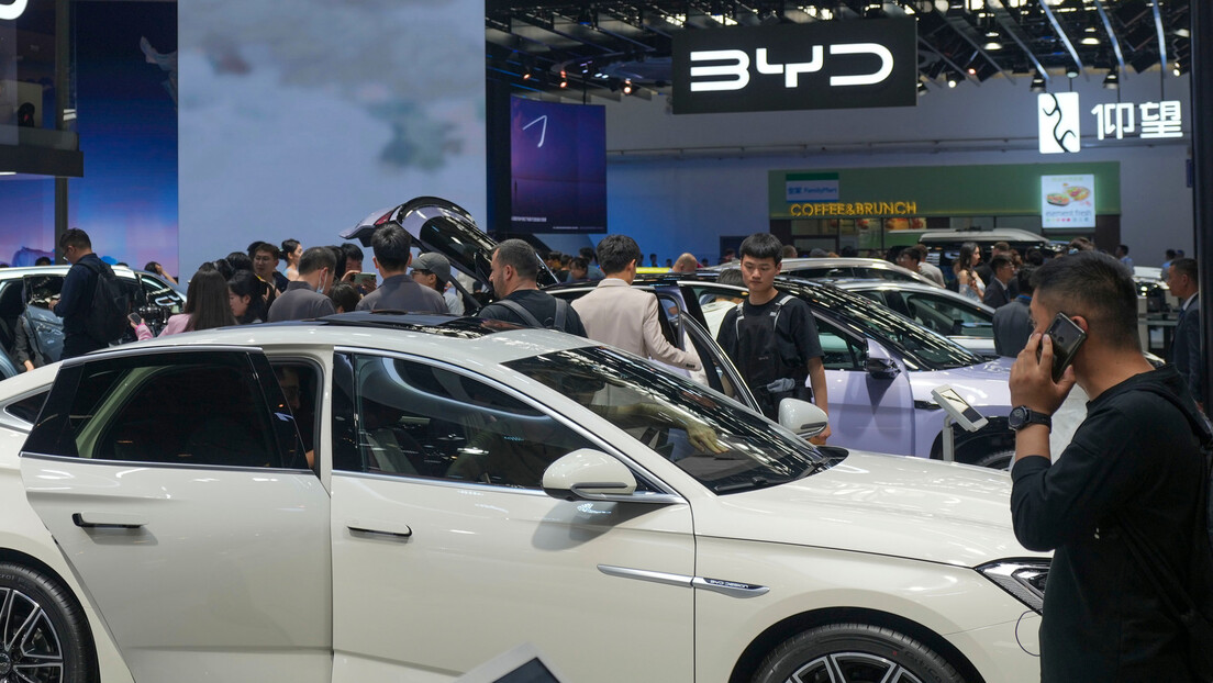 Strah od sopstvene propasti: Nemačka bi da ublaži carine na kineska električna vozila