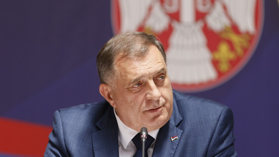 Dodik komentarisao Šmitovu i Helezovu sliku: Širok osmeh i odsustvo sramote