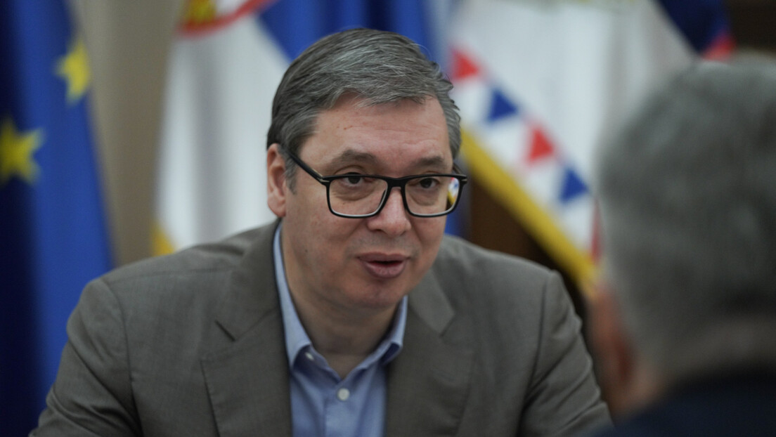 Vučić razgovarao sa Jenčom o situaciji na KiM: Što hitnije formirati ZSO