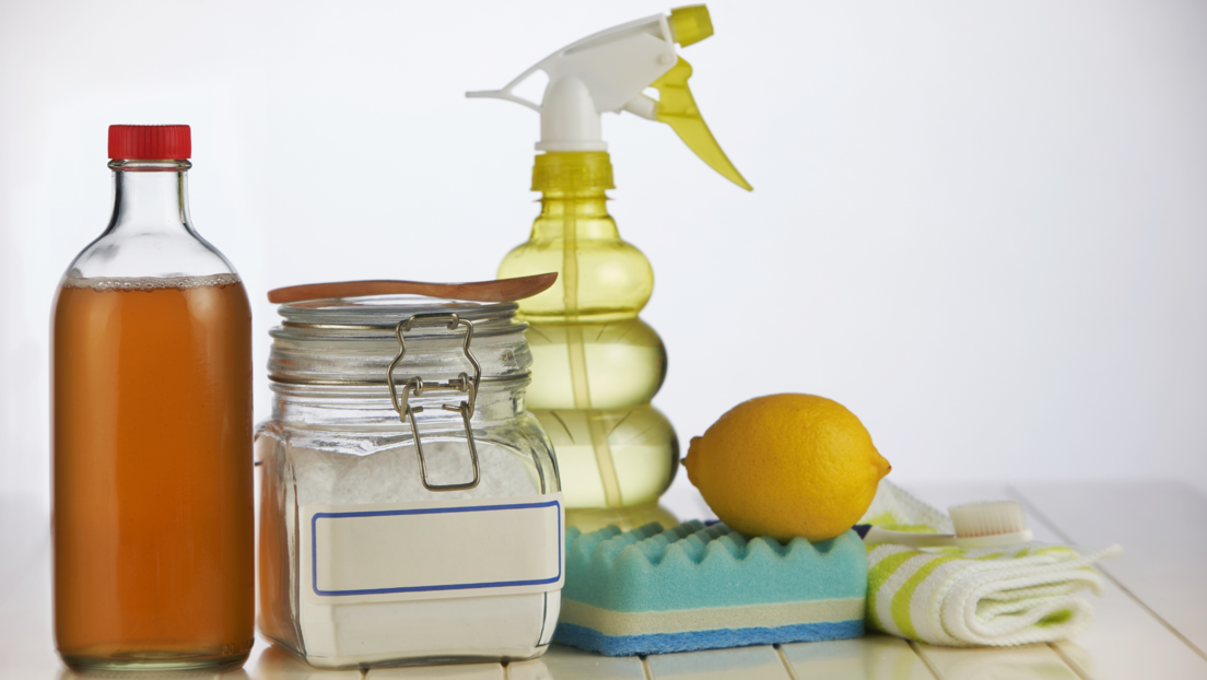 Сирће је сјајан савезник у домаћинству, али га никада немојте користити за чишћење ових ствари