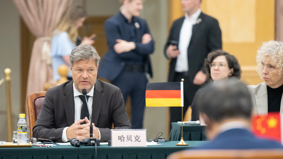 Немачки вицеканцелар незадовољан сарадњом Пекинга и Москве: Угрожени односи ЕУ и Кине