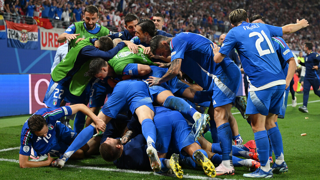 Шпанци са три победе иду у осмину финала, Италија "украла" бод Хрватској