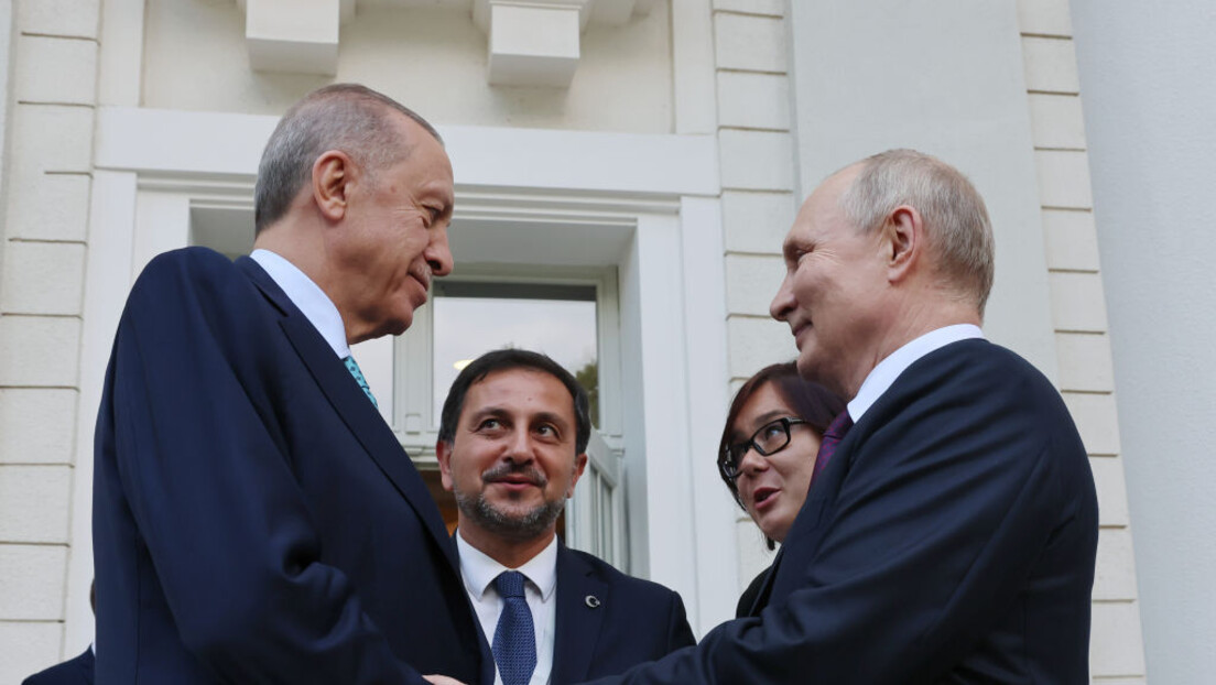 Нови сусрет Путина и Ердогана: Разговори на самиту ШОС-а у Казахстану