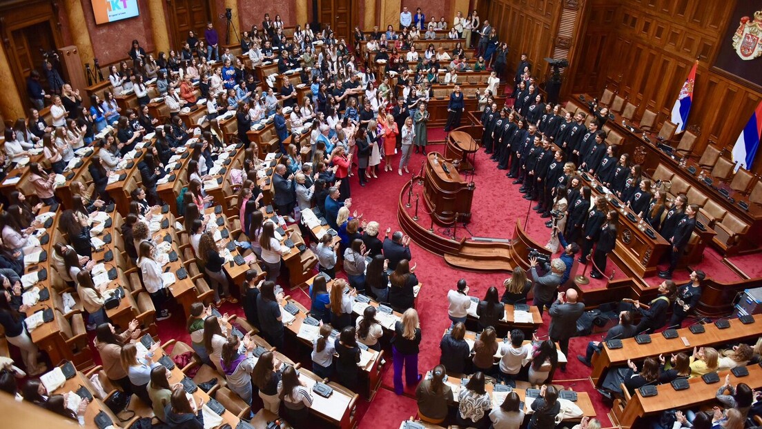 Делегација српског парламента напустила конференцију у Црној Гори због напада на Вучића и Србију