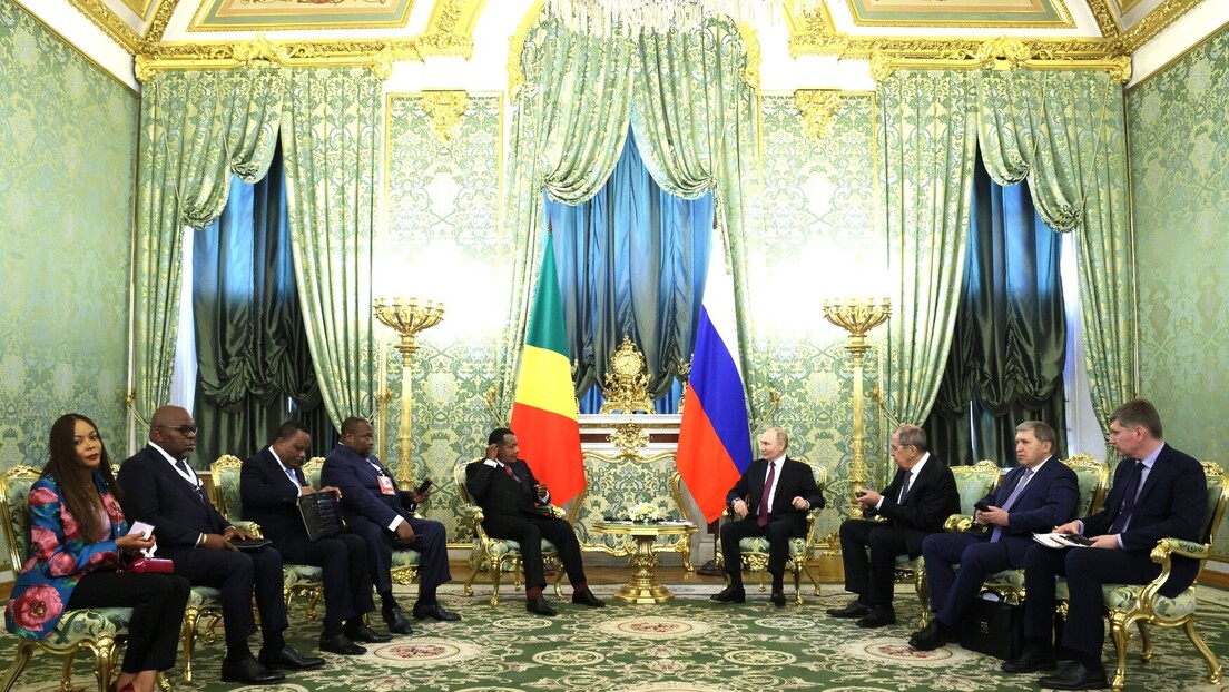 Putin nagradio predsednika Konga: Jako dobri odnosi, hvala na dosadašnjem doprinosu jačanju saradnje