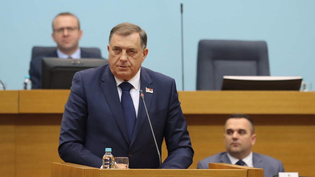 Dodik: Za razliku od zapadnih ambasadora i bulumente iz Sarajeva, Srpska štiti Dejton