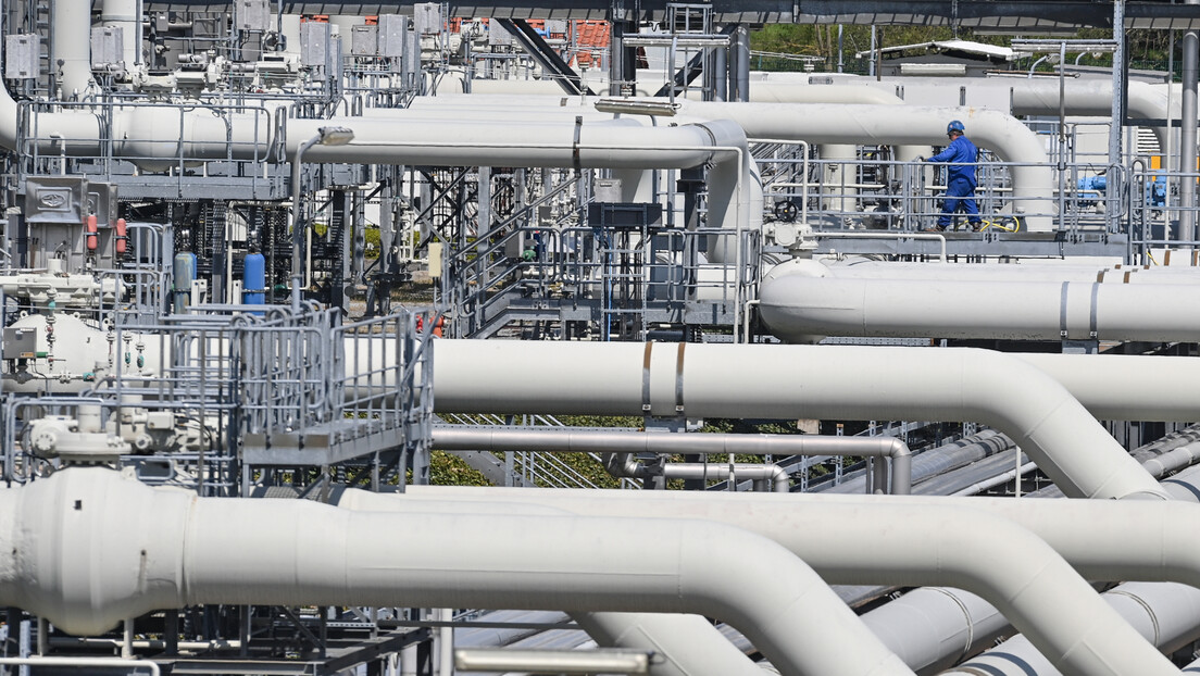 Русија спремна да испоручи гас Европи преко Украјине, Зеленски жели да Москва престане да зарађује