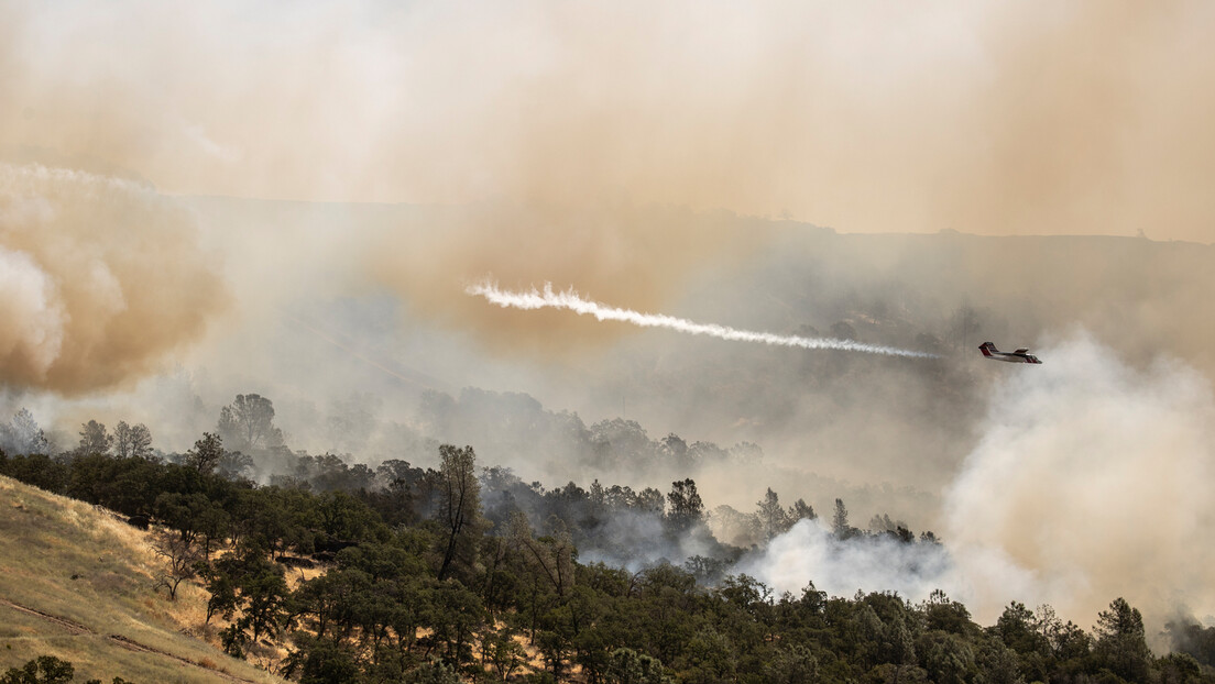Zbog požara u Kaliforniji 26.000 ljudi primorano da se evakuiše