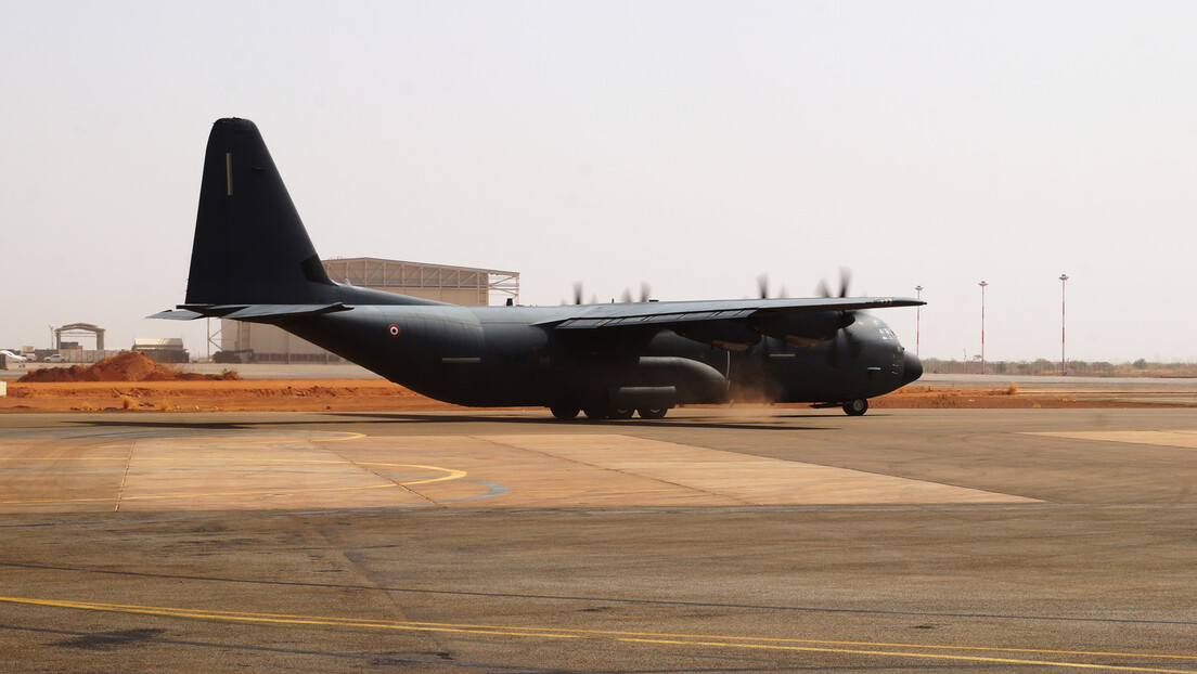 Војска САД наставља повлачење из Нигера: Данас последњи авион напушта базу код Нијамеја