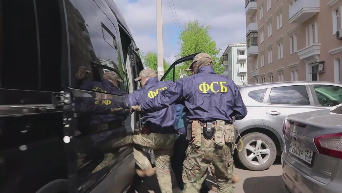 Две акције ФСБ-а: Спречен атентат на три војна званичника и терористички напад на носач авиона ВИДЕО
