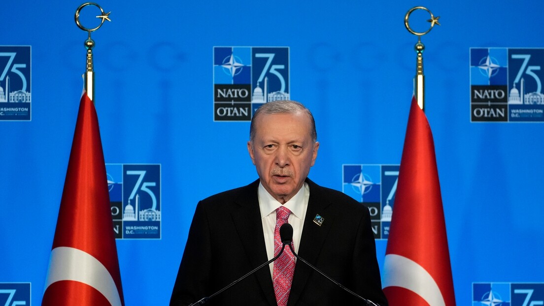 Erdogan: Turska hoće da postane punopravna članica ŠOS-a