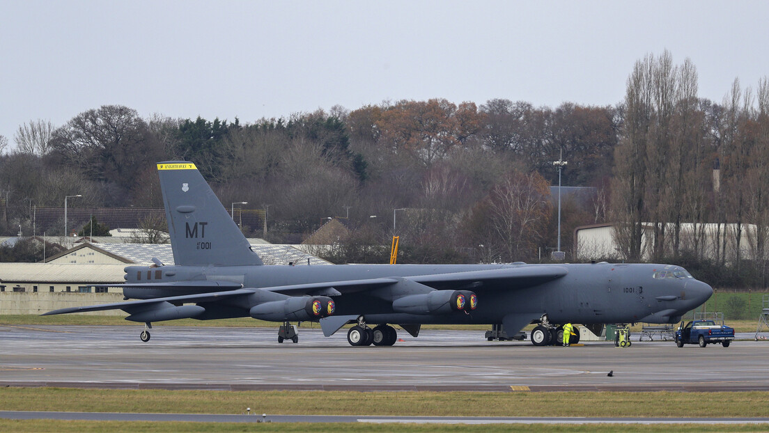 SAD raspoređuju strateške bombardere u Rumuniji: B-52 će poletati iz baze "Mihail Kogalničanu"