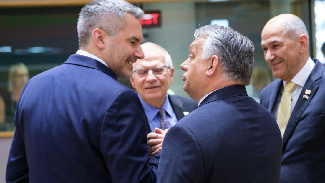 Borelj: Ministri EU raspravljaće o Orbanovim potezima