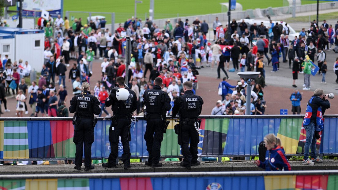 Sprečen teroristički napad pred finale Eura, meta bili engleski navijači