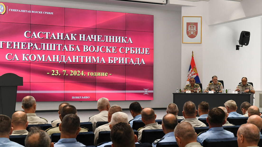 Састанак с командантима јединица Војске Србије: Разматрана обавештајно-безбедносна ситуација