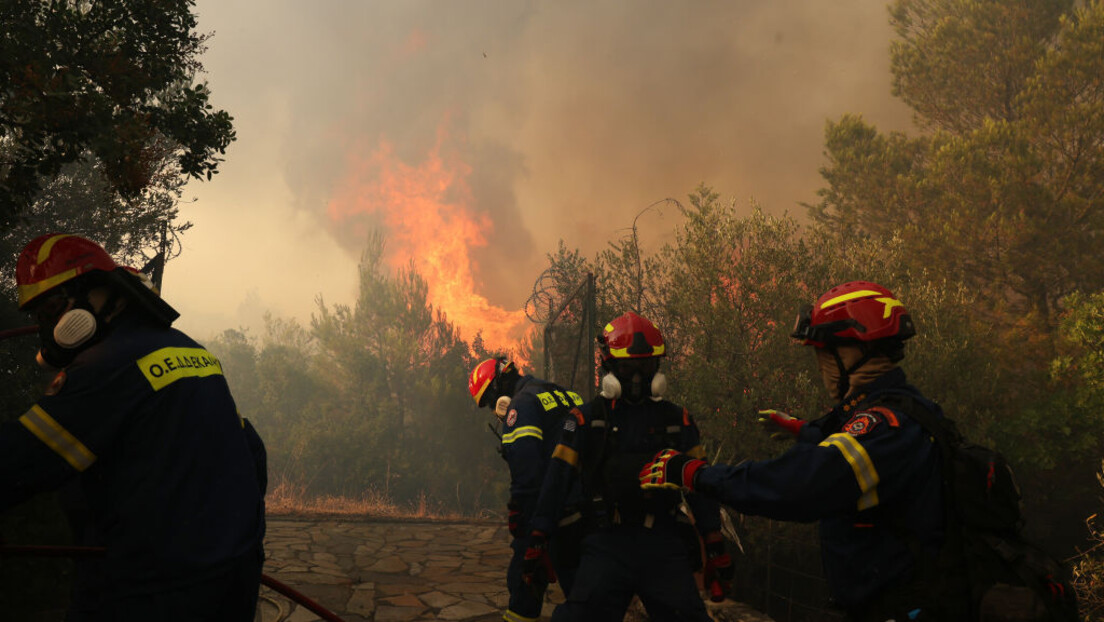 Šumski požari zahvatili Balkan: MUP Srbije šalje helikoptere u pomoć