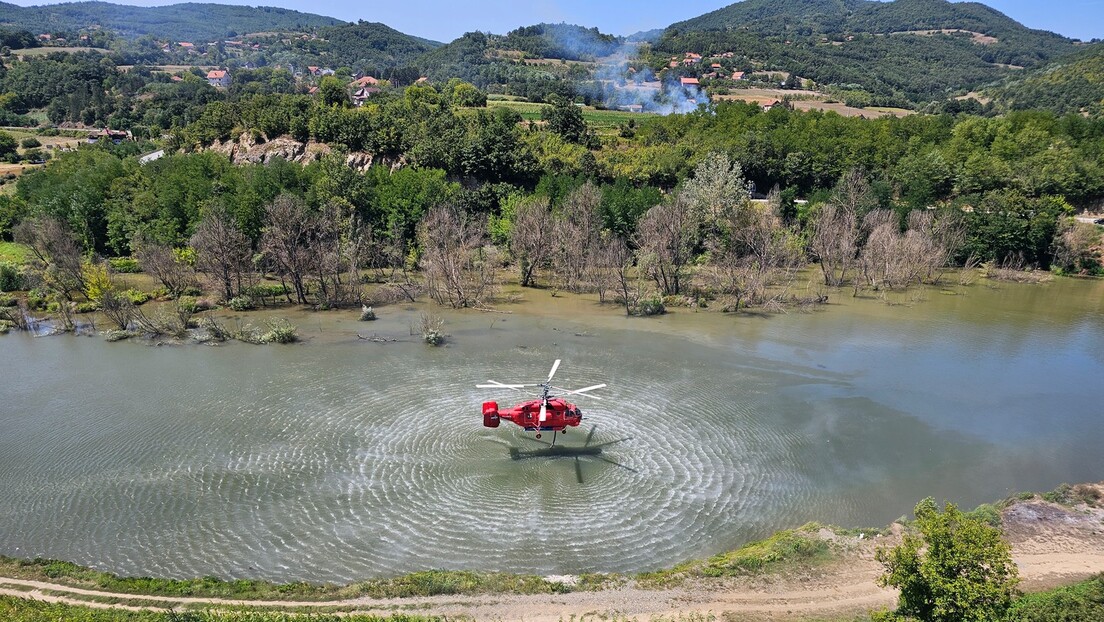 Gori Nacionalni park "Sutjeska": Ugrožen put Foča-Gacko, srpski helikopteri stižu u pomoć