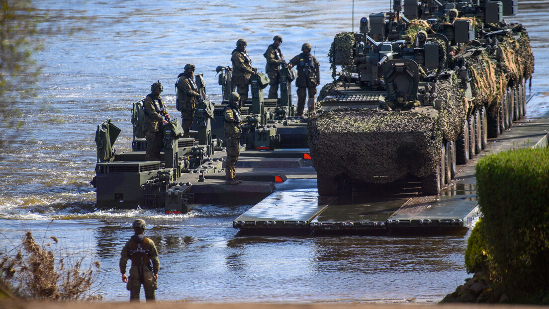 NATO razmešta brigadu u blizini granice sa Rusijom?