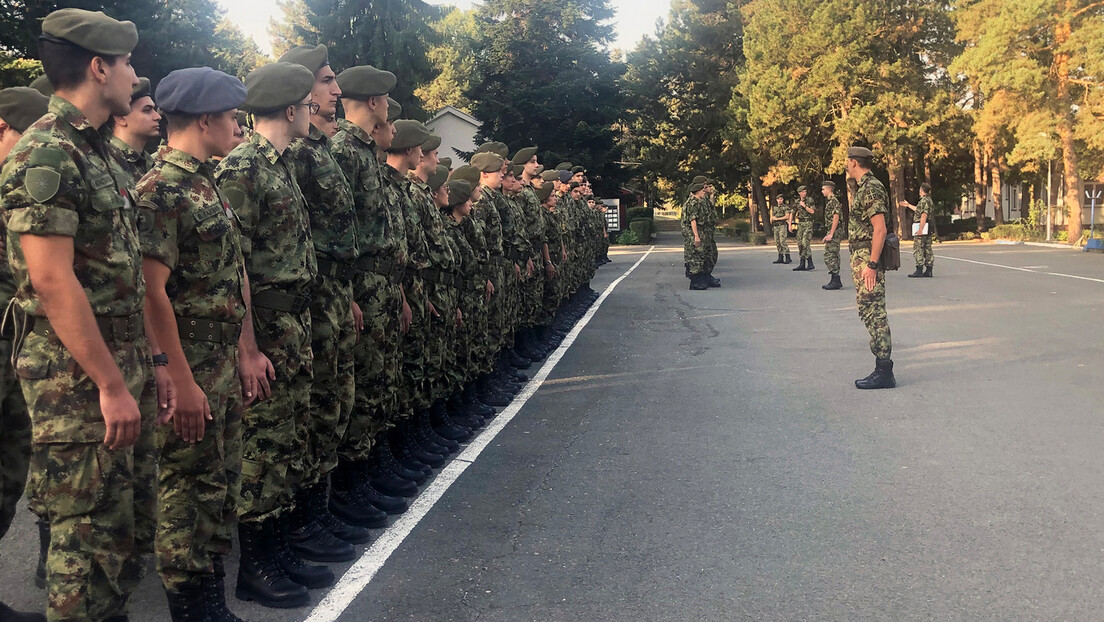 Нова генерација српских војника започела служење војног рока