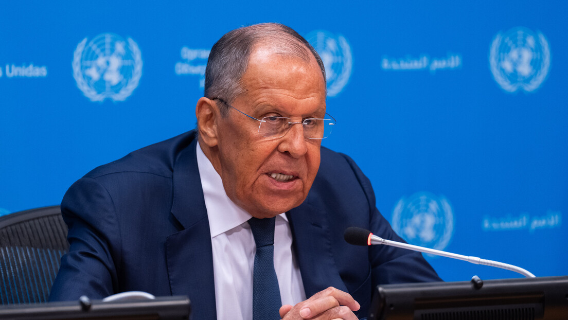 Lavrov poručio Zapadu: Ne igrajte se s našim crvenim linijama