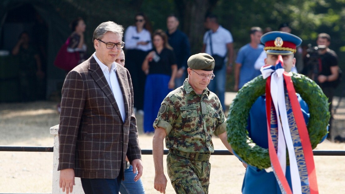 Vučić: Danas najverovatnije odluka o vojnom roku, trajaće dva i po meseca