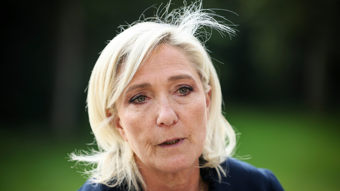 Marin Le Pen: Sarađivaću sa novim francuskim premijerom Mišelom Barnijeom