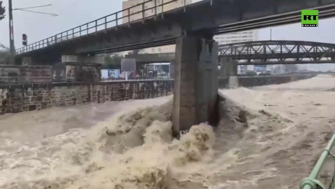 Nevreme u Srednjoj Evropi: Stradalo sedmoro ljudi u tri zemlje EU, deo Austrije okovan snegom (VIDEO)