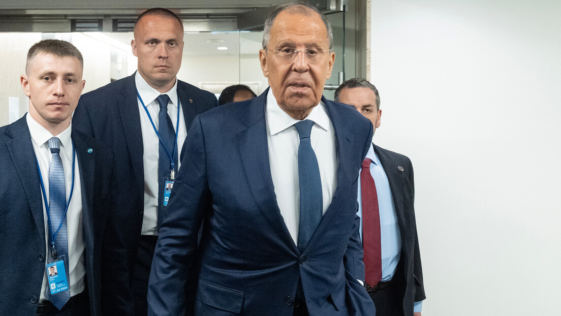 Lavrov u Njujorku: UN zatvaraju oči pred upadom Ukrajine u Kursku oblast (VIDEO)