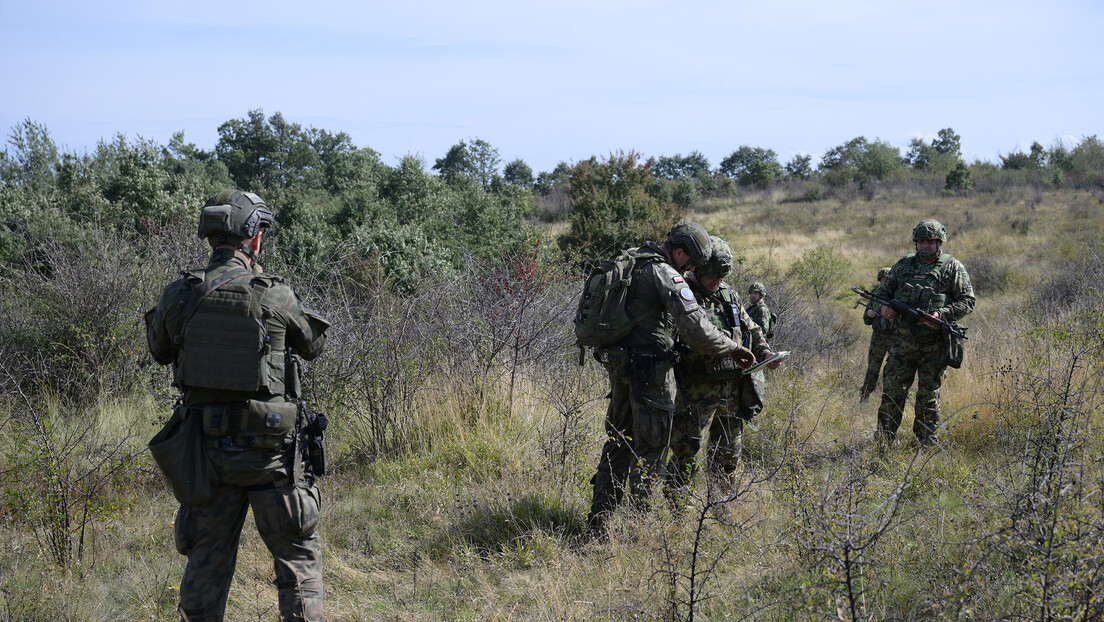 Vojska Srbije u Kopnenoj zoni bezbednosti realizovala još jednu zajedničku patrolu sa Kforom