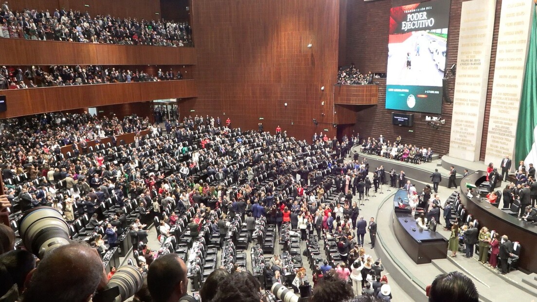 Dačić na inauguraciji predsednice Meksika (FOTO)