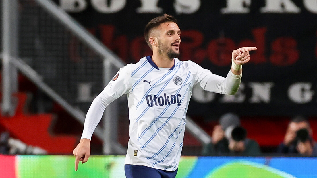 Tadić strelac za Fener, Murinjov tim teškom mukom do remija