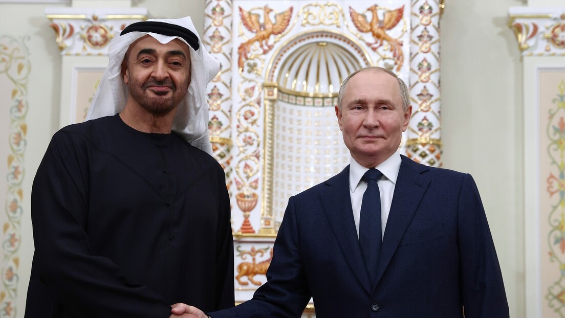 Predsednik UAE stigao u Moskvu, razgovarao sa Putinom