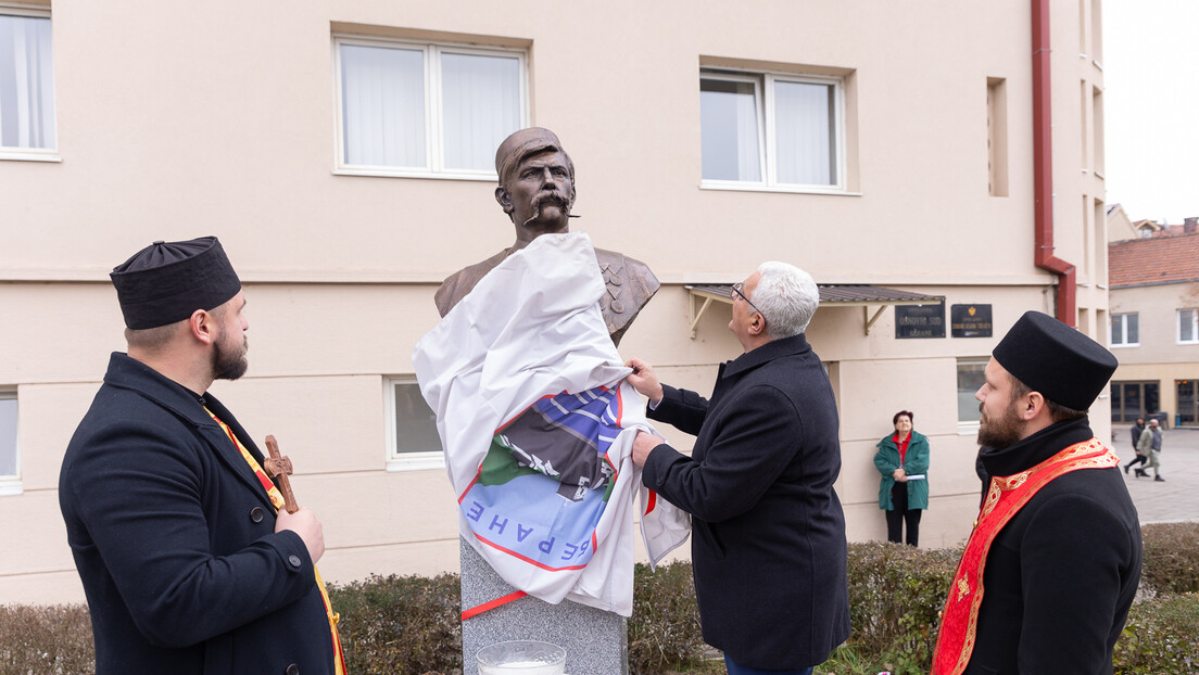 Mandić otkrio bistu Marka Miljanova: Najveća figura čitavog srpstva