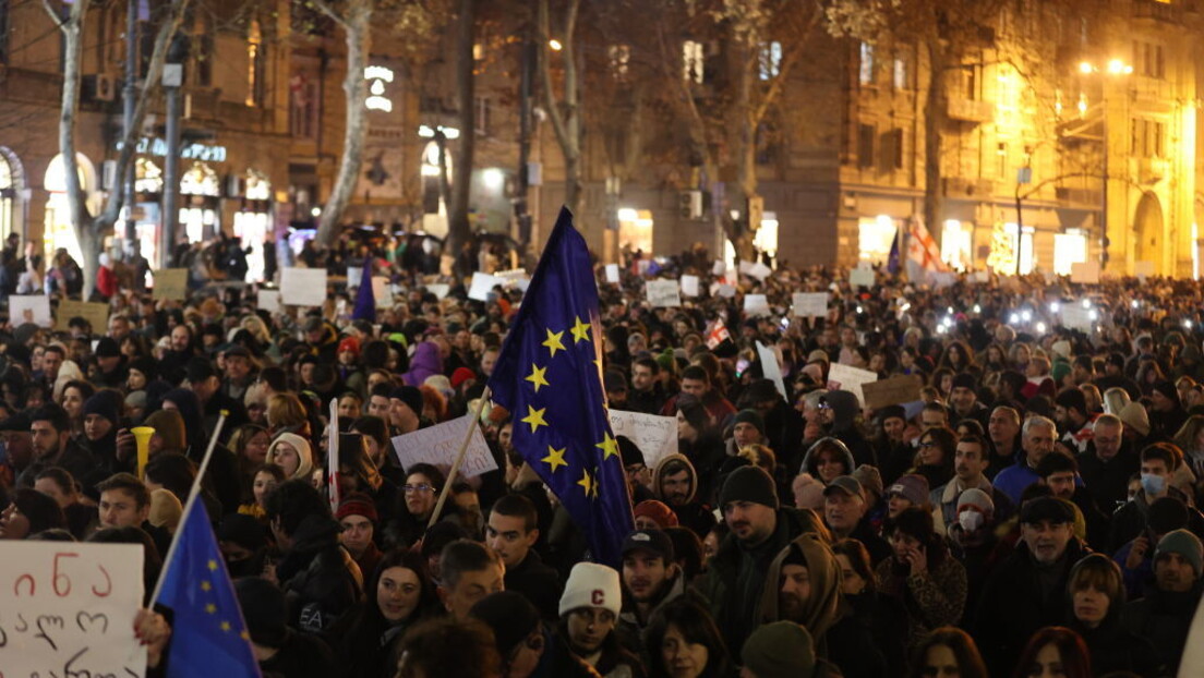 U Tbilisiju održan još jedan protest: Najmasovniji skup u protekle dve nedelje