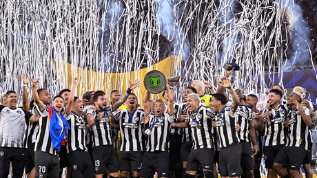 Победничка самба у Рију – Ботафого је шампион Бразила, трећи пут у историји