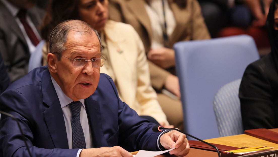 Lavrov: Rusija ne treba da napusti Unesko