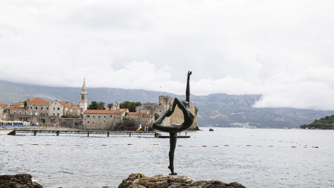 Prestonica crnogorskog turizma zatrpana smećem