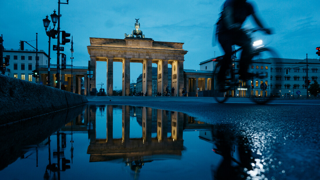 Proukrajinski neonacisti na skupu protiv Kremlja u Berlinu