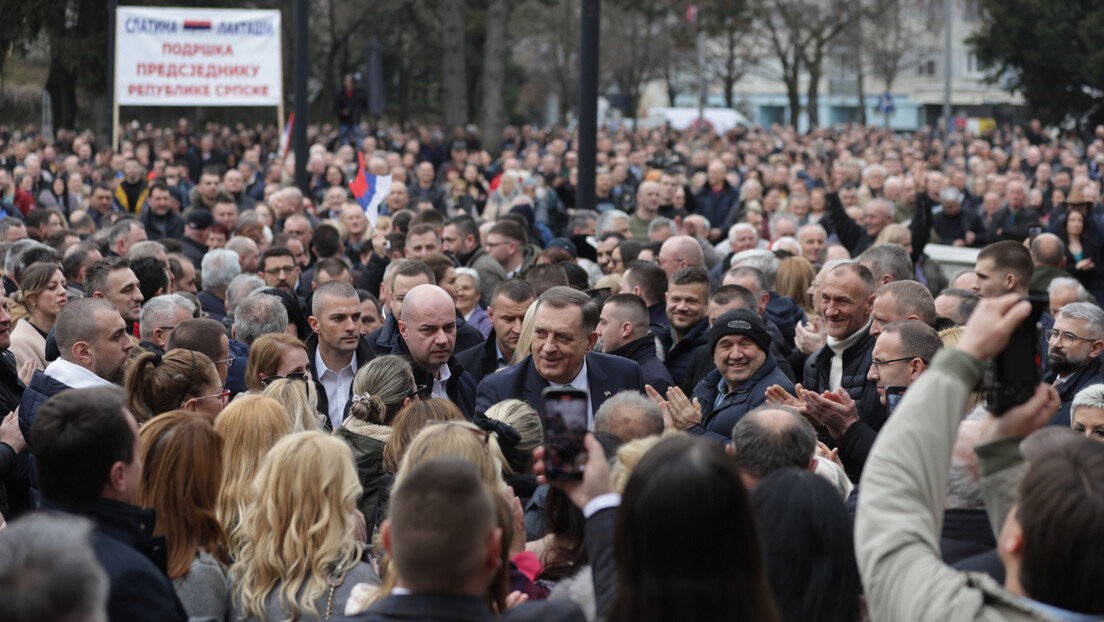 Dodik sa Mandićem i Kneževićem: Važno je da smo sabrani