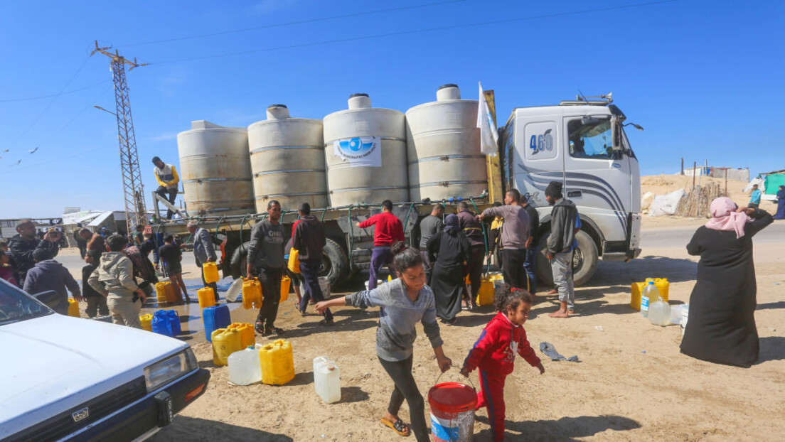 Izrael bi da izmeni sporazum o prekidu vatre, prekida humanitarne isporuke Gazi