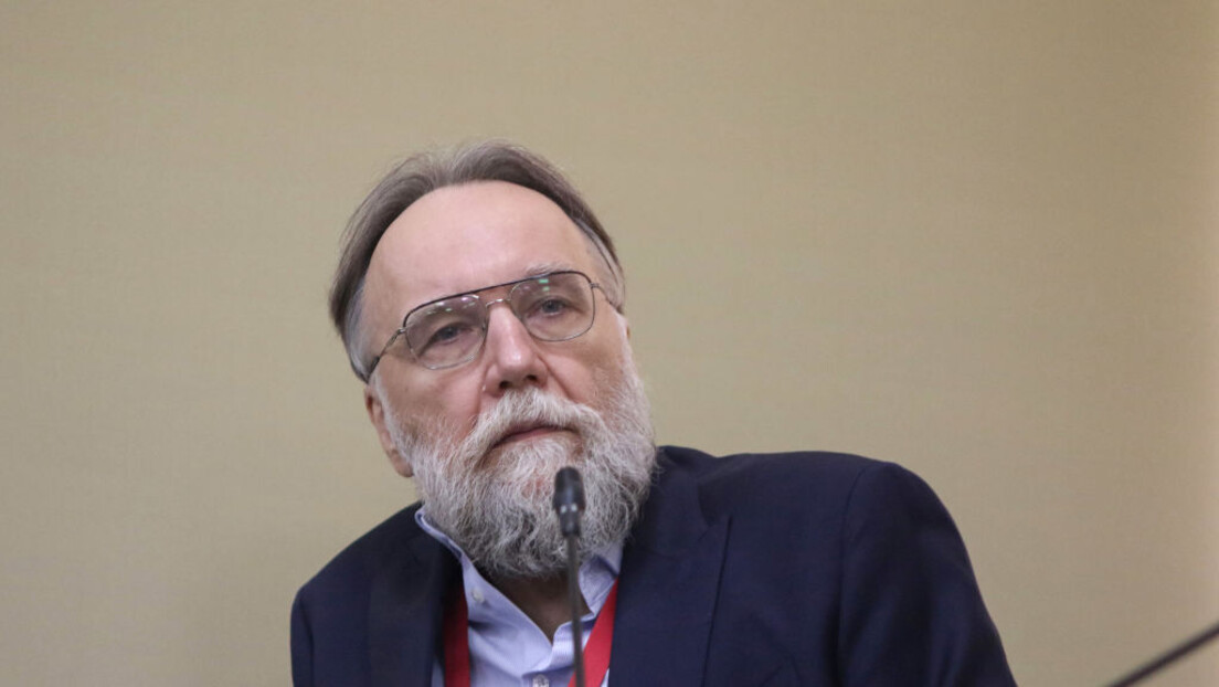 Dugin: Verujem da će srpske patriote stati u odbranu Srbije