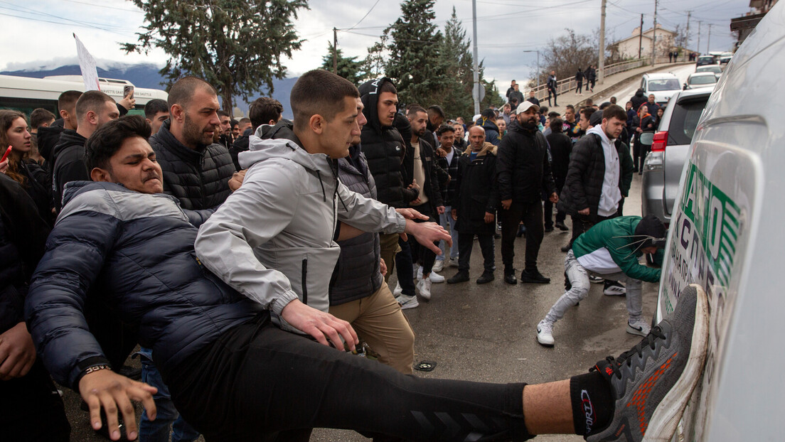 Nakon požara u Kočanima: Demoliran kafić gazde diskoteke "Puls" (VIDEO)