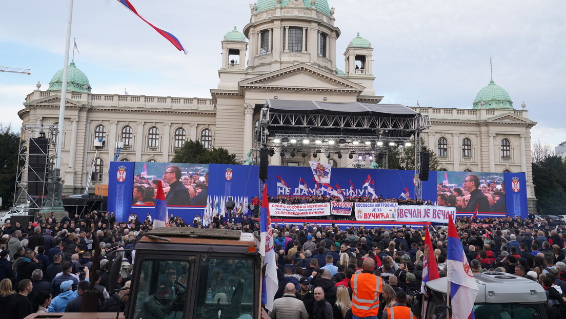 Danas veliki skup u Beogradu "Ne damo Srbiju": Glavna bina ispred Skupštine, obraća se i Vučić — RT Balkan