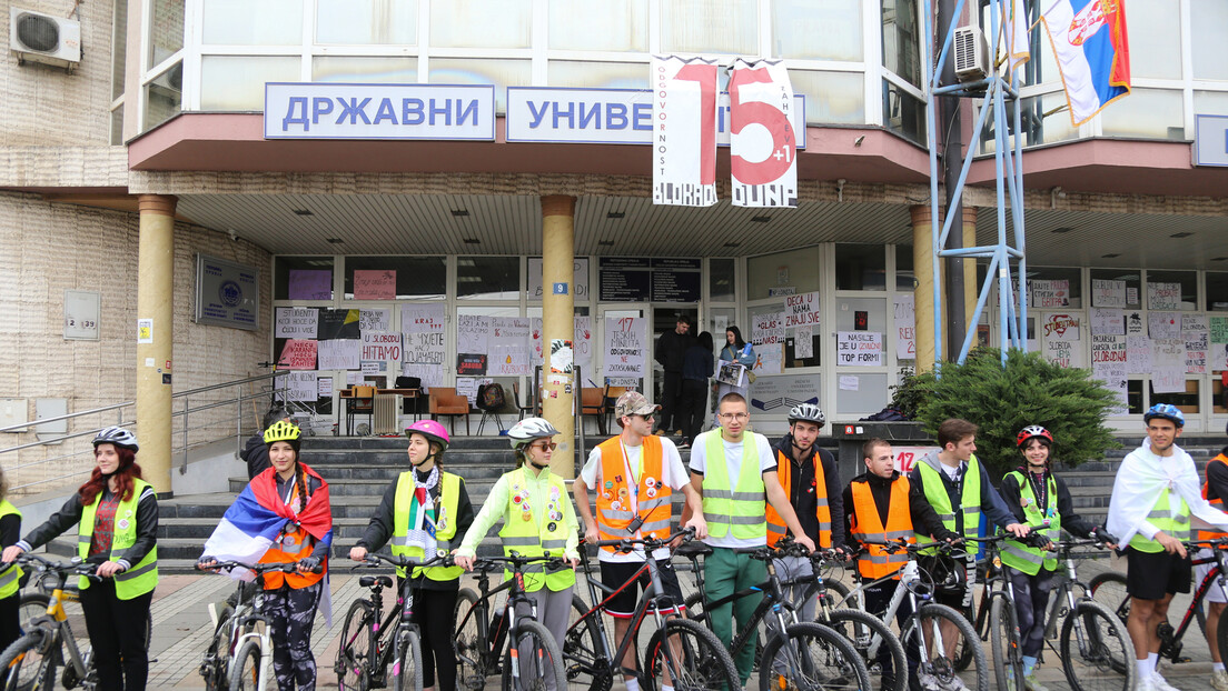 Protest studenata: Blokirane četiri raskrsnice u Kraljevu, deo akademaca trči do Brisela
