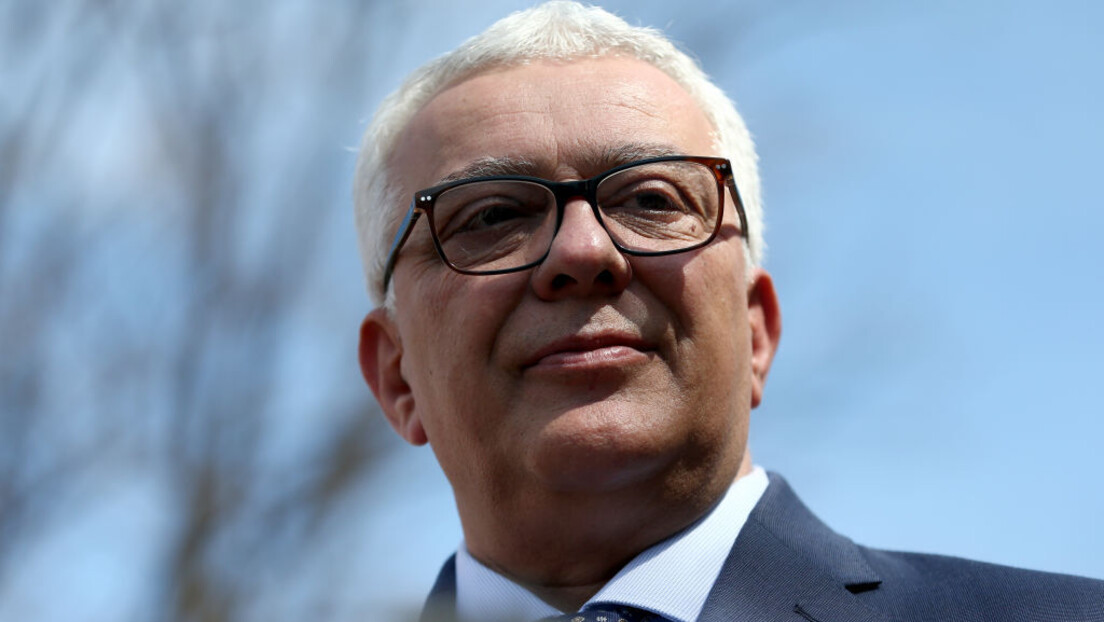 Mandić čestitao Macutu: Srbiju i Crnu Goru vežu duboke i bratske veze, zajednička istorija i jezik